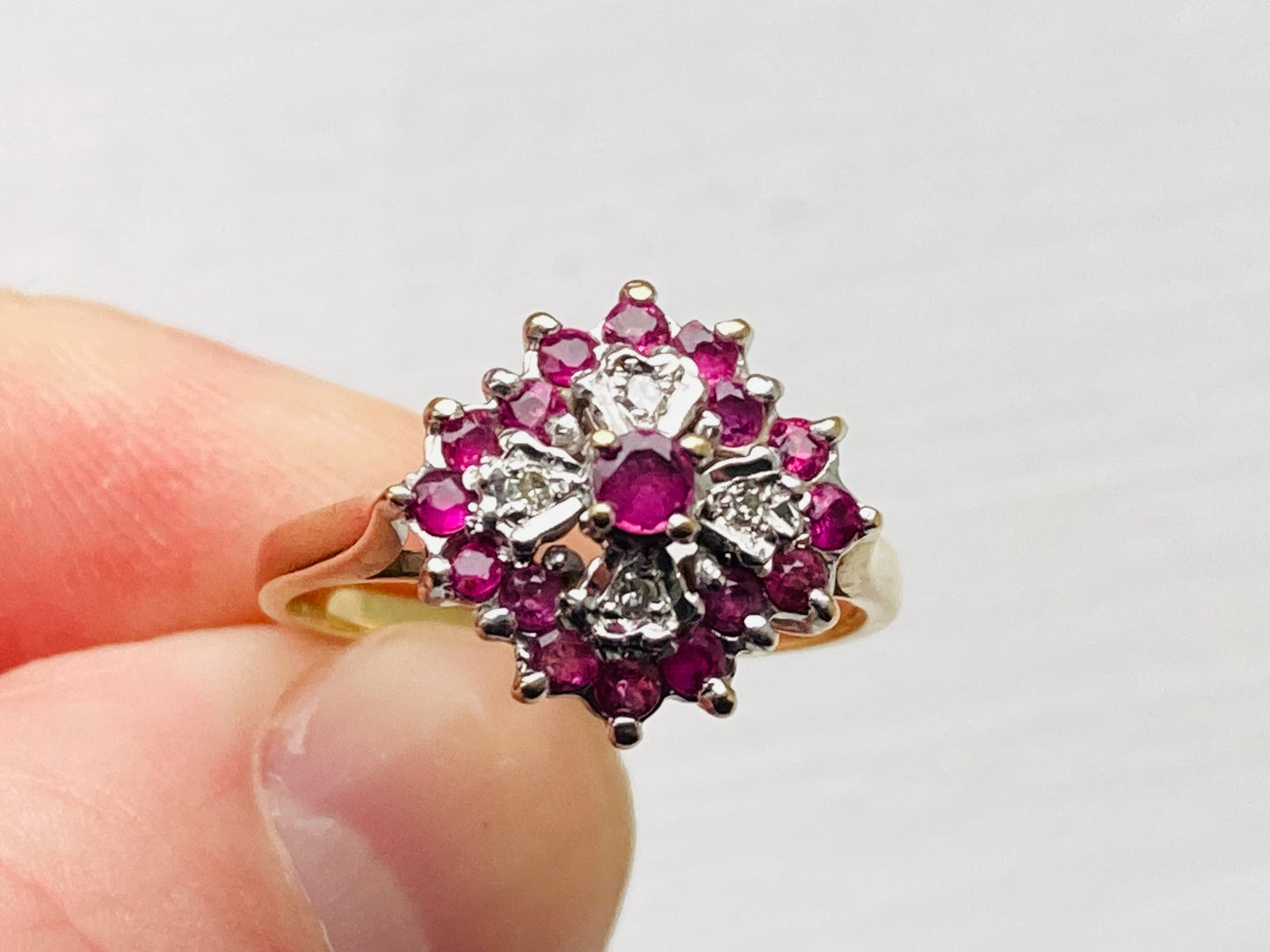 9ct Gold Ruby & Diamond Ring