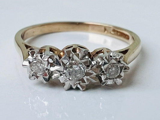 9ct Gold Three-Stone Diamond Ring