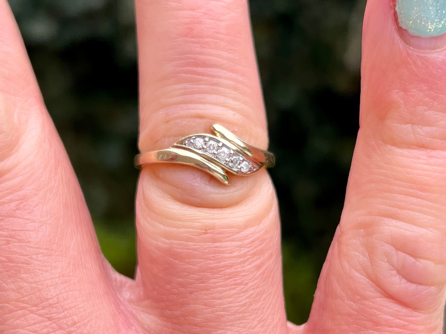9ct Gold Diamond Ring