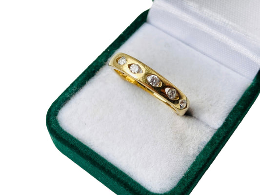 18ct Gold Diamond Band Ring