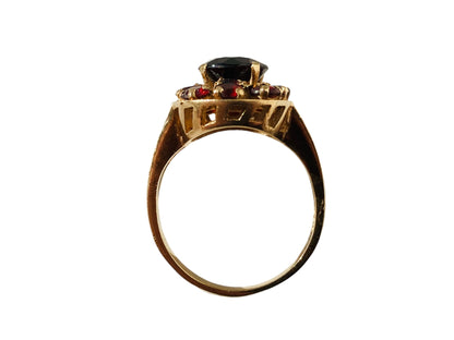 Vintage 9ct Gold Garnet Ring