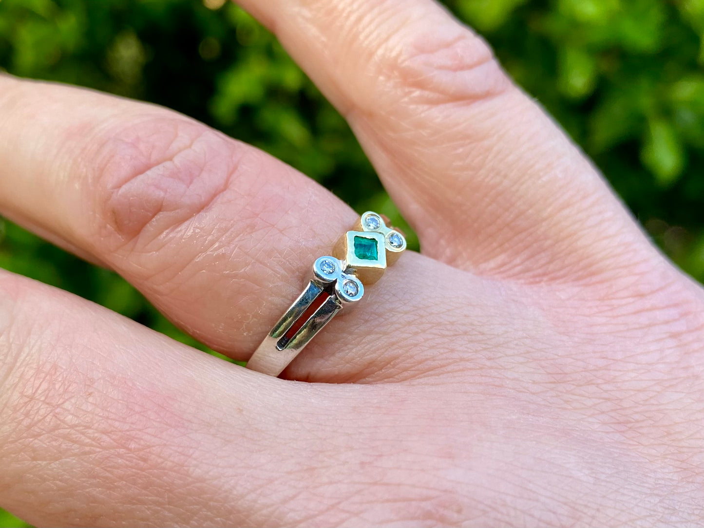 14ct Gold Emerald & Diamond Ring