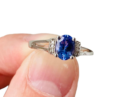 9ct Gold Tanzanite & Diamond Ring