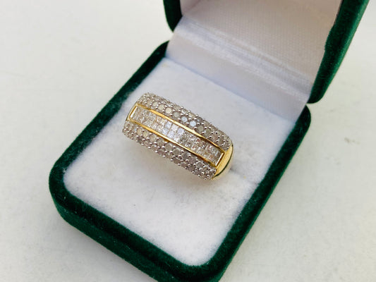 9ct Gold Diamond Ring