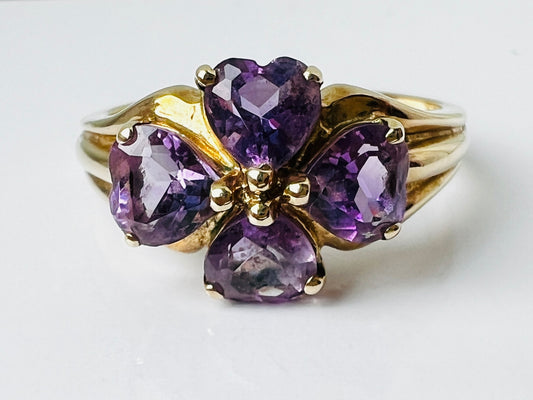9ct Gold Amethyst Ring