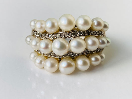 9ct Gold Pearl & Diamond Ring