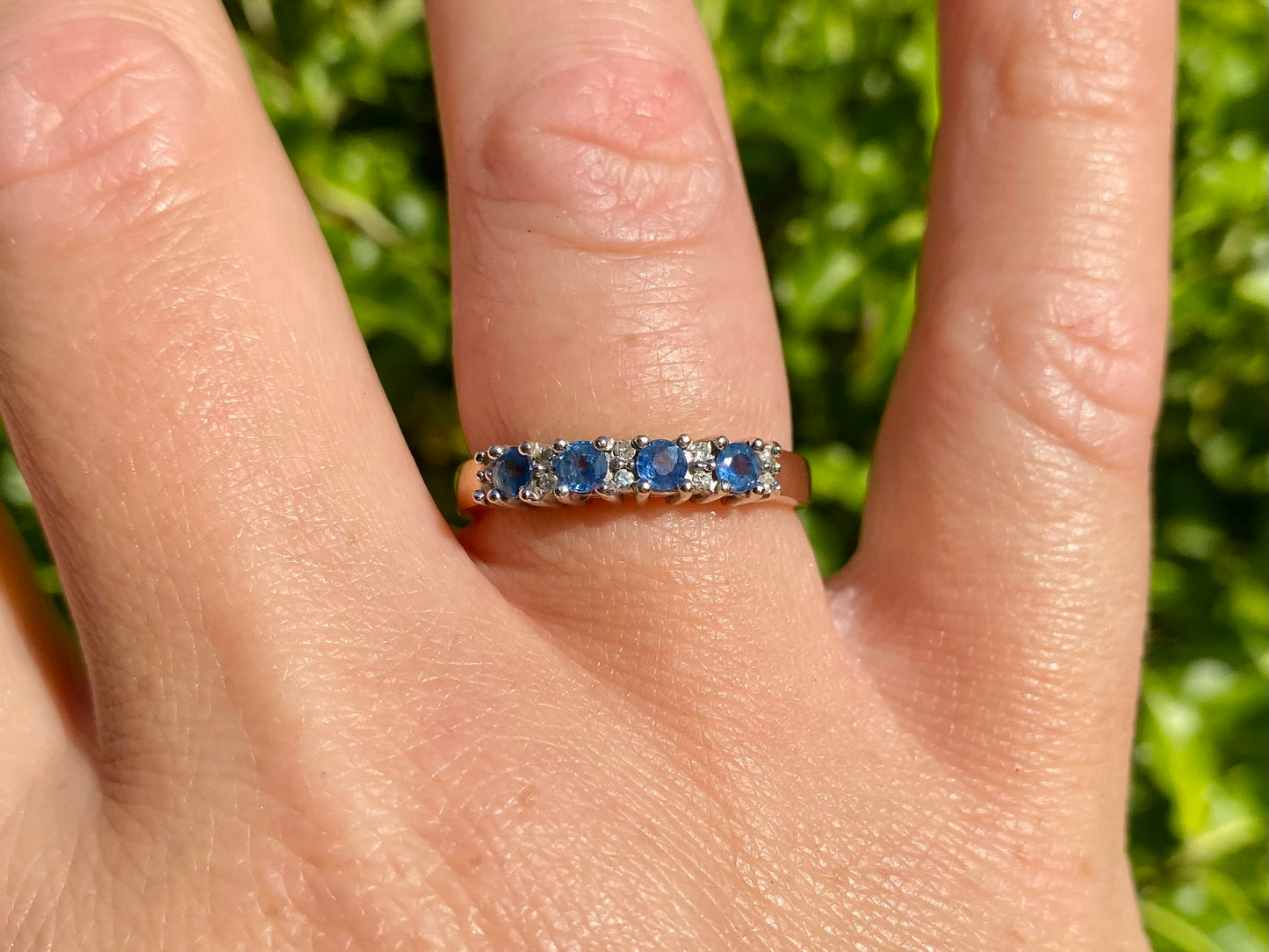 9ct Gold Sapphire & Diamond Ring