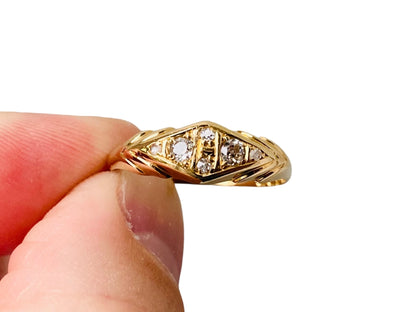 Antique 18ct Gold Diamond Ring