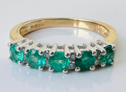 9ct Gold Emerald & Diamond Ring