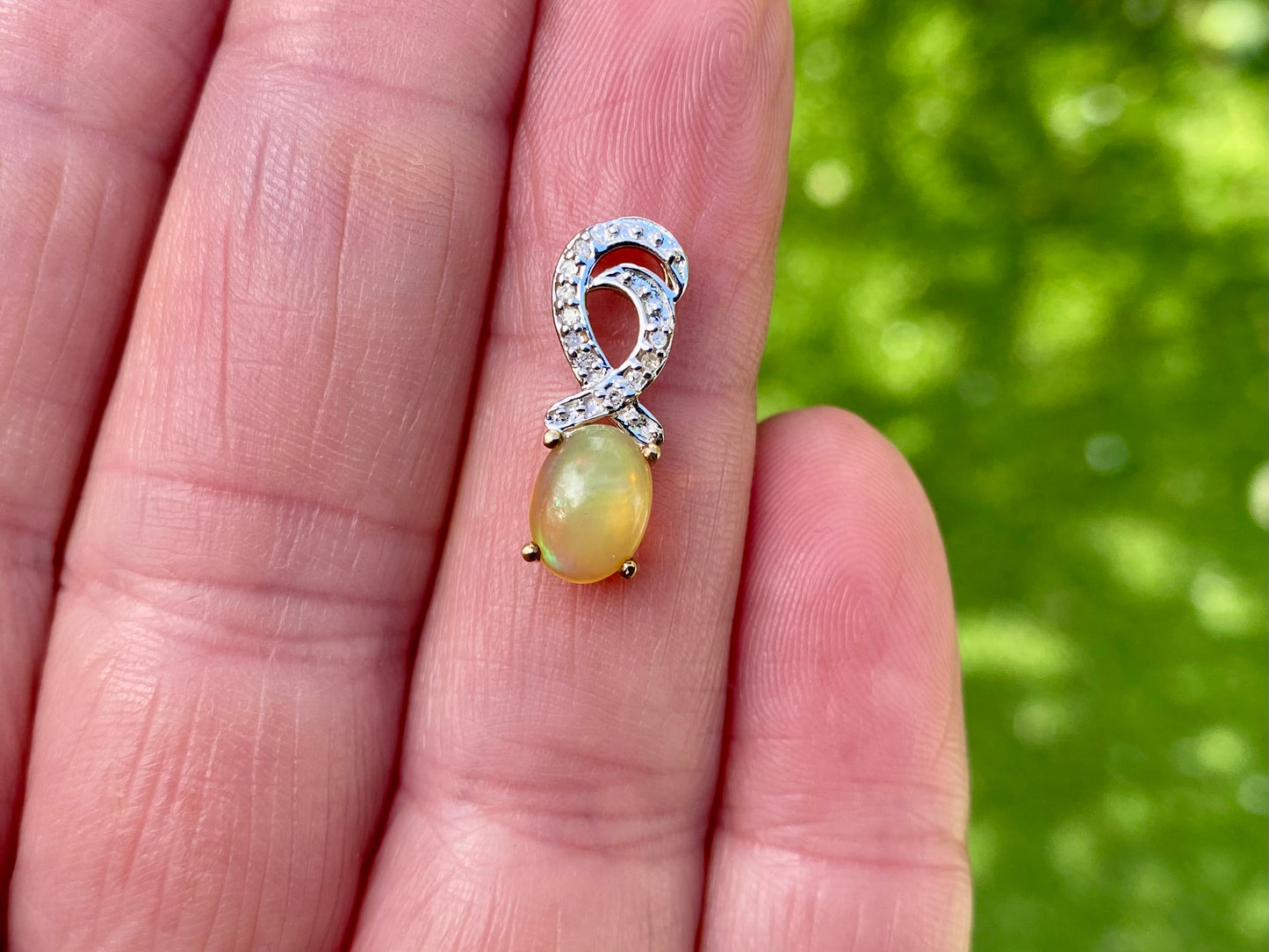 9ct Gold Opal & Diamond Pendant