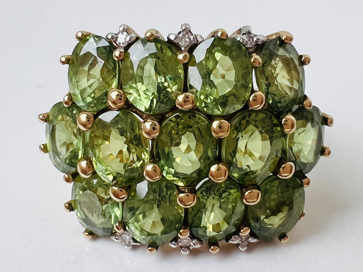 9ct Gold Peridot & Diamond Ring