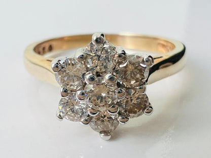 9ct Gold 0.50ct Diamond Daisy Ring