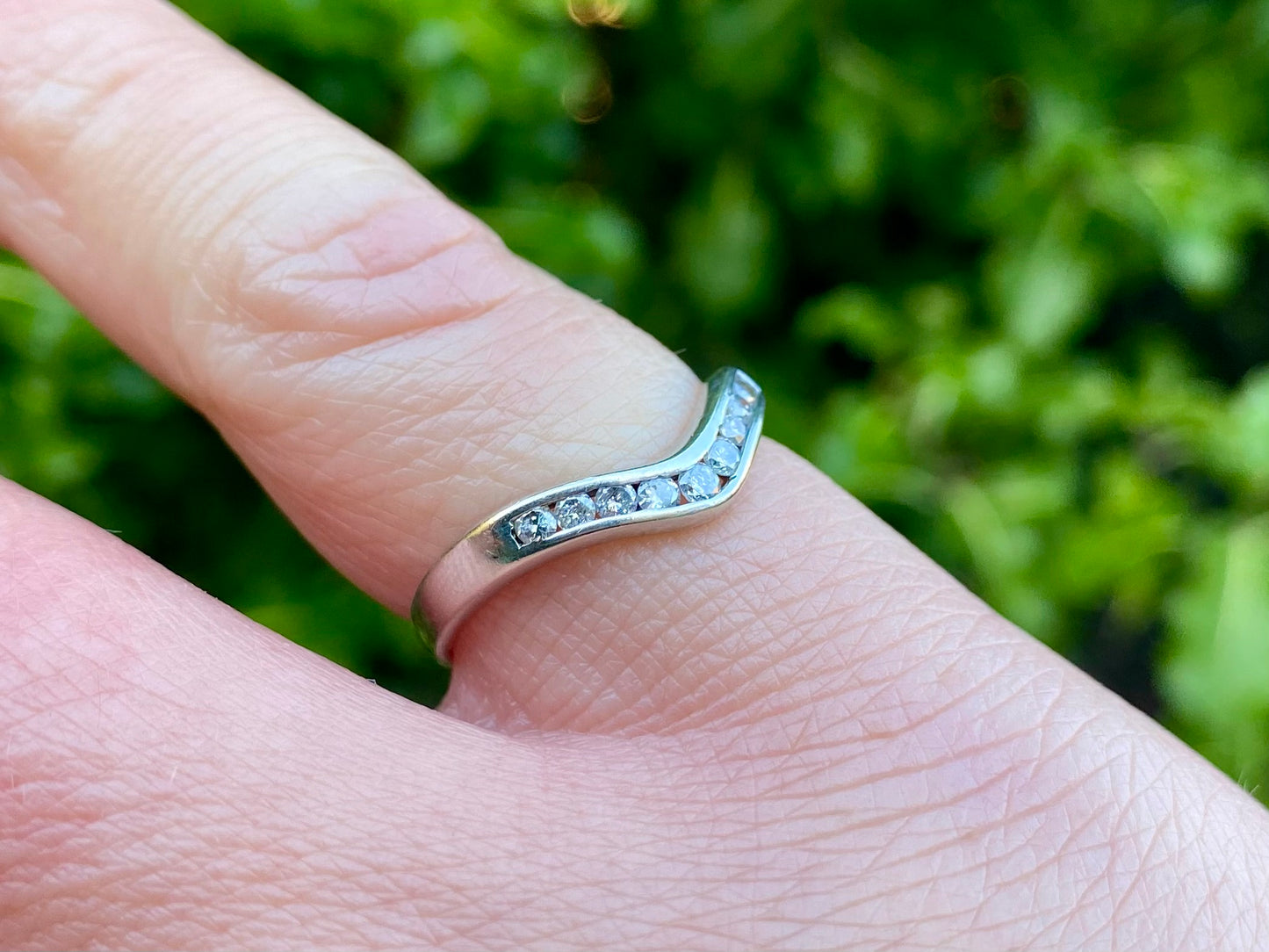 9ct Gold Diamond Wishbone Ring