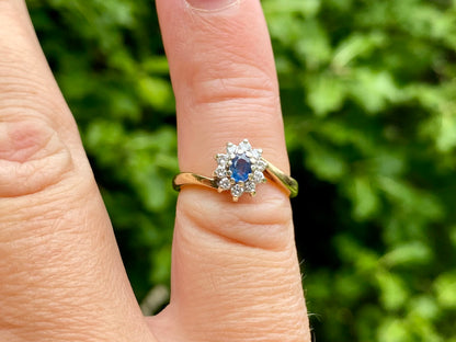 9ct Gold Sapphire & Diamond Ring