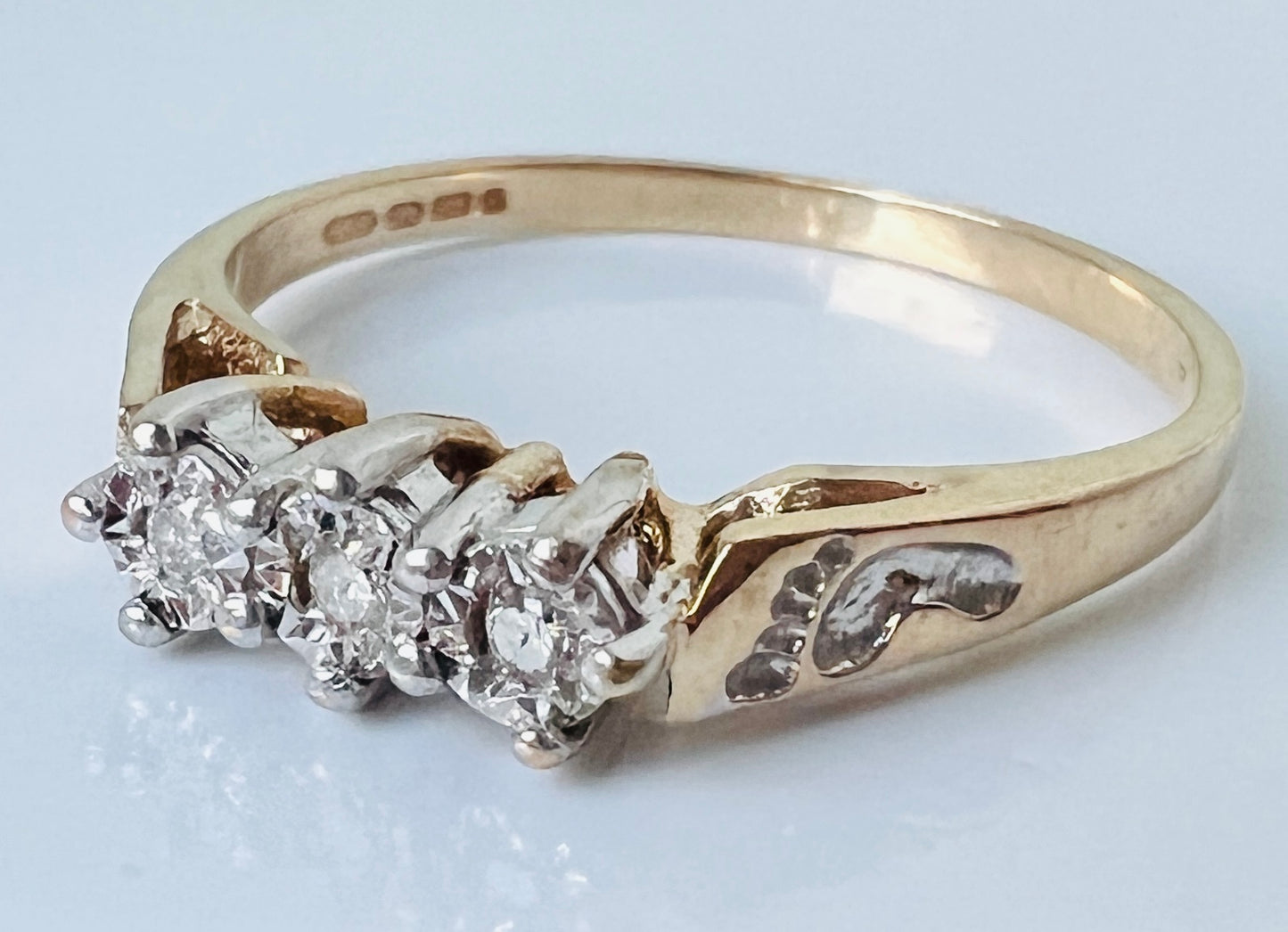 9ct Gold Diamond Footprints Ring