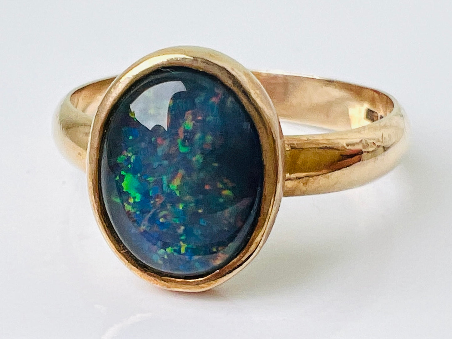 Vintage 9ct Gold Opal Triplet Ring