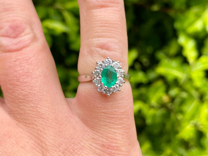 18ct Gold Emerald & Diamond Ring