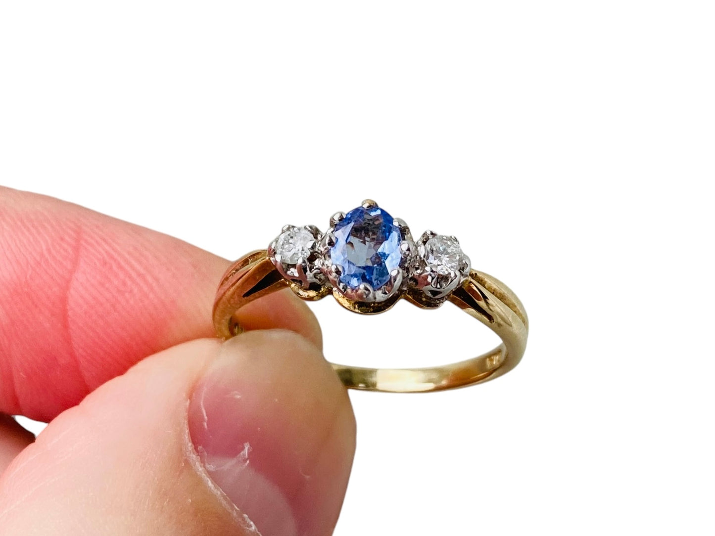 9ct Gold Tanzanite & Diamond Ring