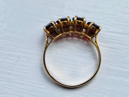 9ct Gold Garnet Ring