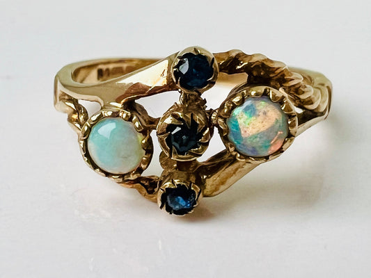 Vintage 9ct Gold Opal & Sapphire Ring