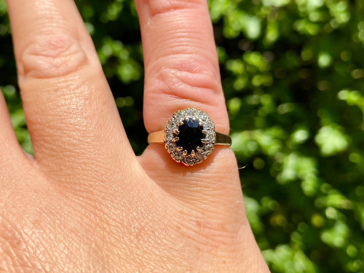 Vintage 9ct Gold Sapphire & Diamond Ring