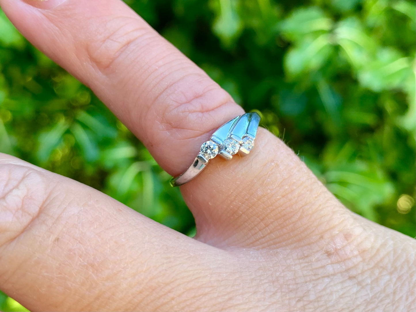 9ct Gold Three-Stone Diamond Ring