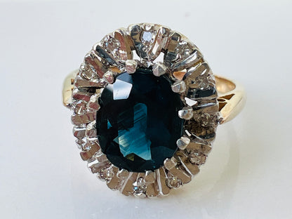 Vintage 9ct Gold Sapphire & Diamond Ring