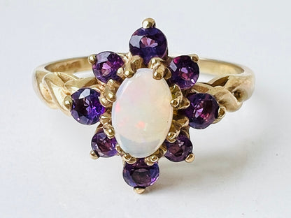 Vintage 9ct Gold Amethyst & Opal Ring