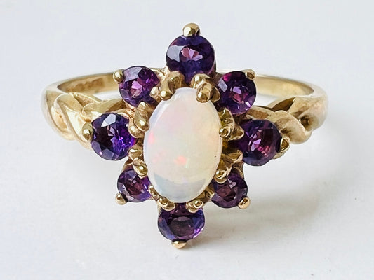 Vintage 9ct Gold Amethyst & Opal Ring