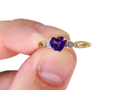 9ct Gold Amethyst & Diamond Heart Ring