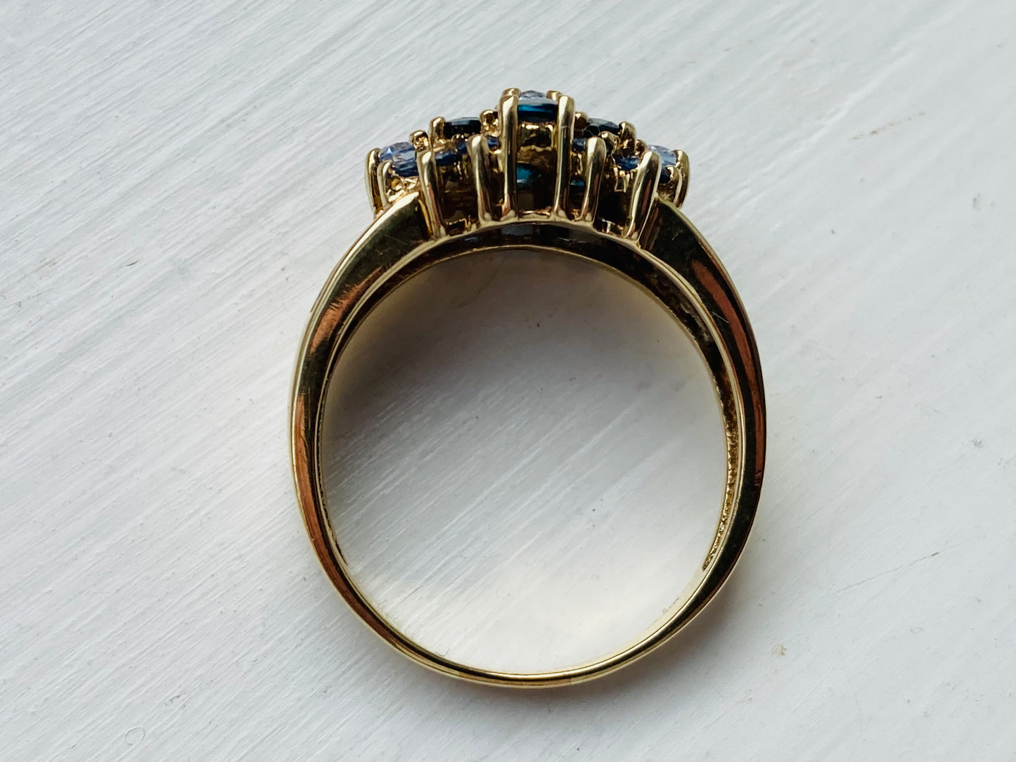 9ct Gold Sapphire Ring