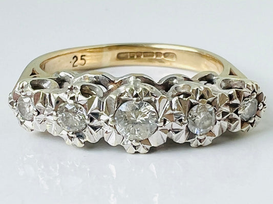 Vintage 9ct Gold Diamond Ring