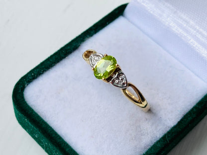 9ct Gold Peridot & Diamond Ring