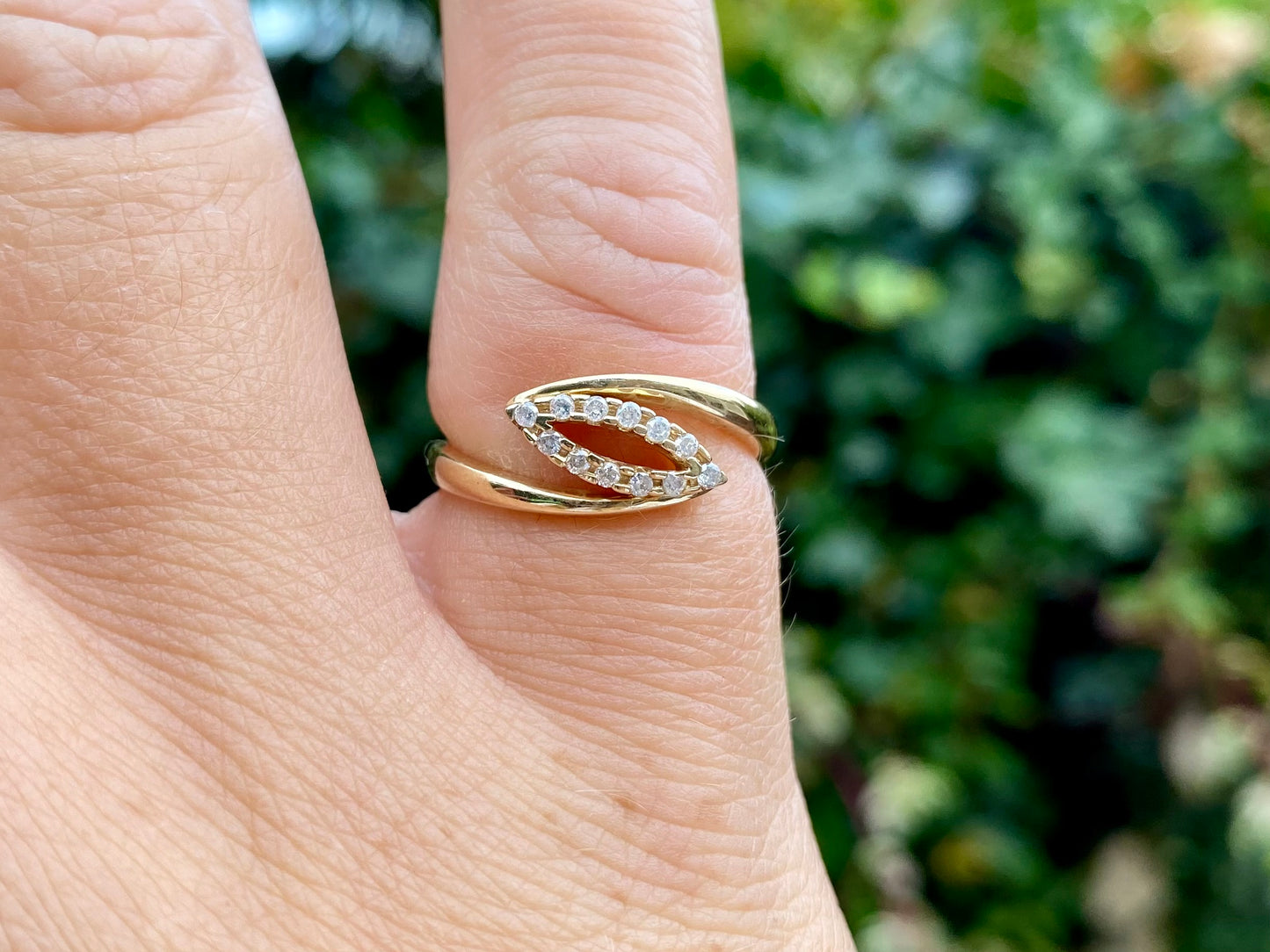 9ct Gold Diamond Ring