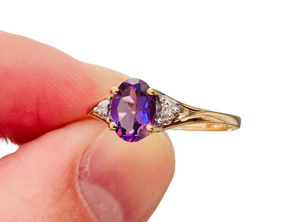 9ct Gold Amethyst & Diamond Ring