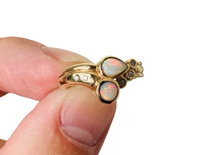 9ct Gold Opal & Diamond Ring