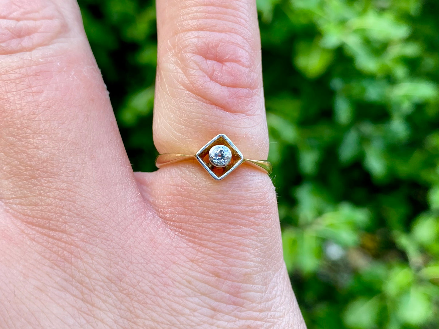 Antique 18ct Gold Diamond Ring