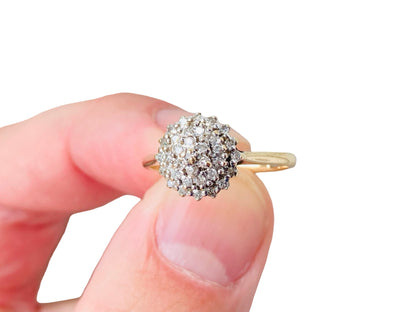 Vintage 9ct Gold Diamond Ring