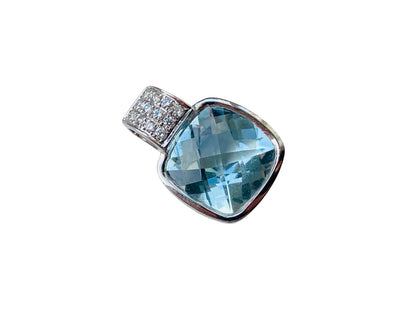 18ct Gold Aquamarine & Diamond Pendant