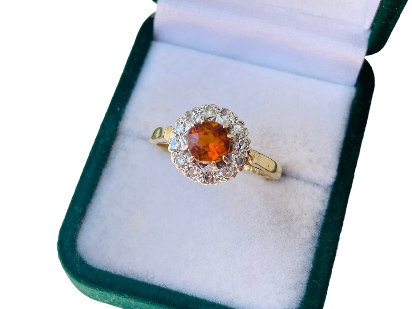 18ct Gold Citrine & Diamond Ring