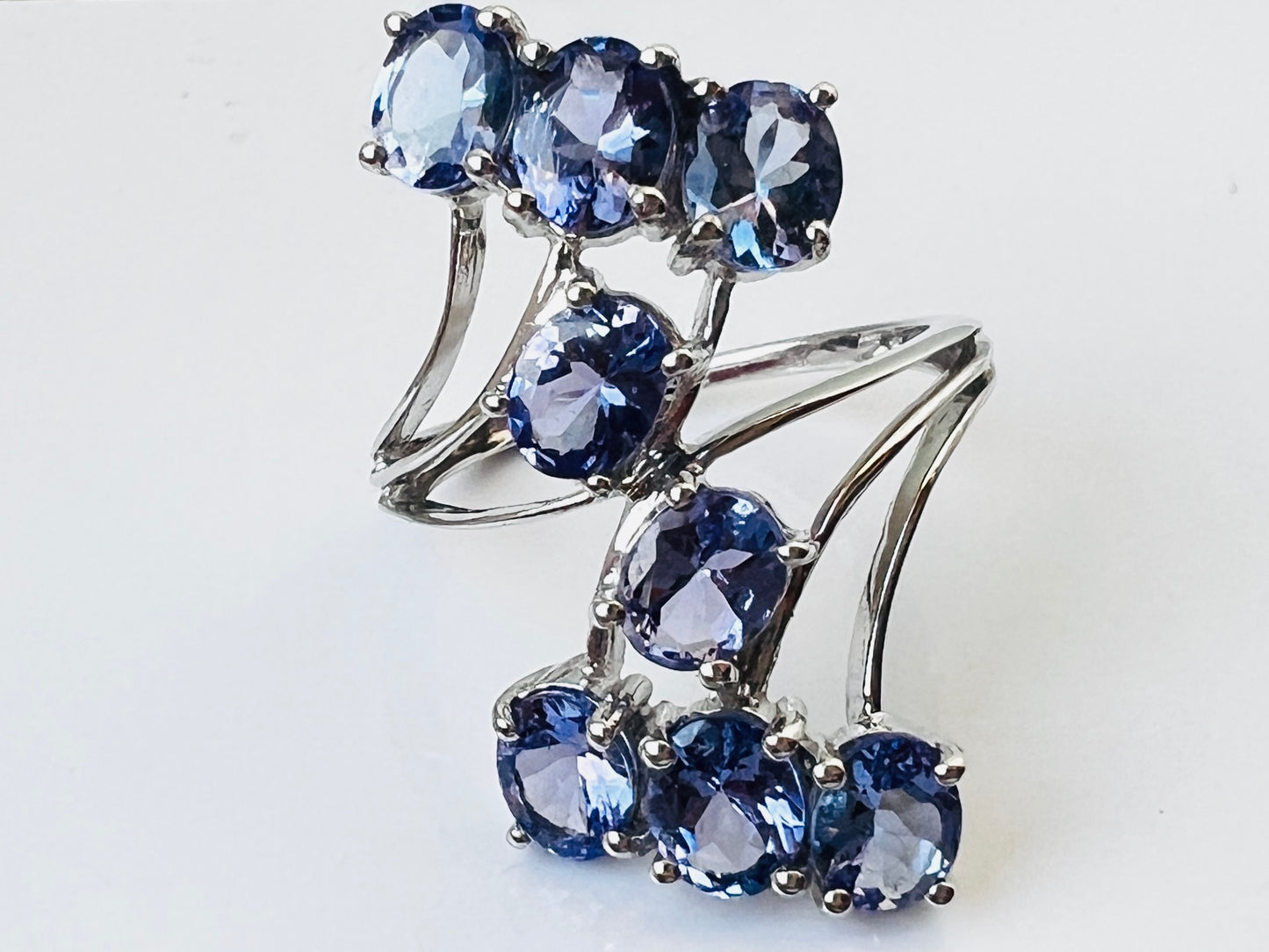 9ct Gold Tanzanite Ring