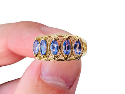 9ct Gold Tanzanite Ring