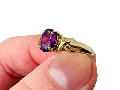 9ct Gold Amethyst Ring