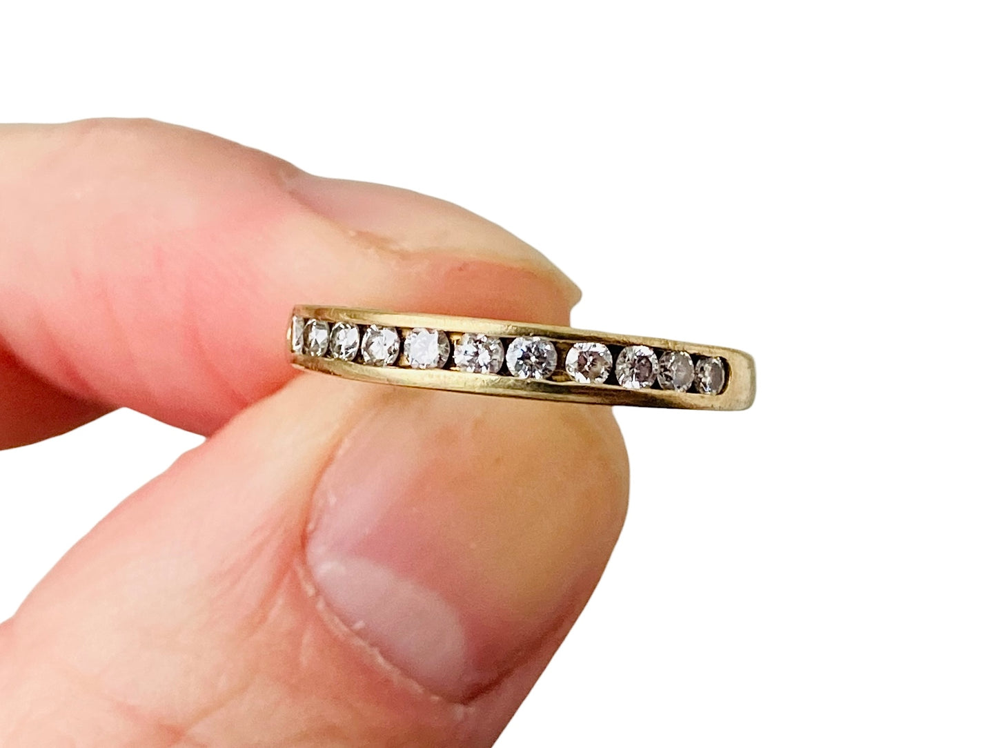 9ct Gold Eleven-Stone Diamond Ring