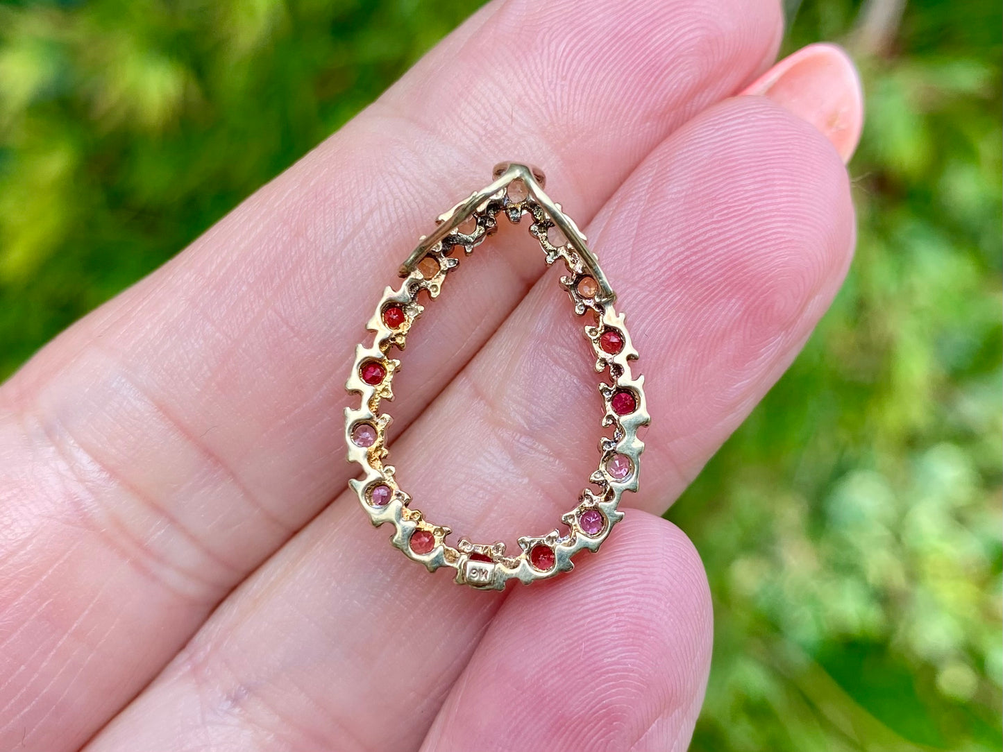 9ct Gold Multi-Sapphire & Ruby Pendant