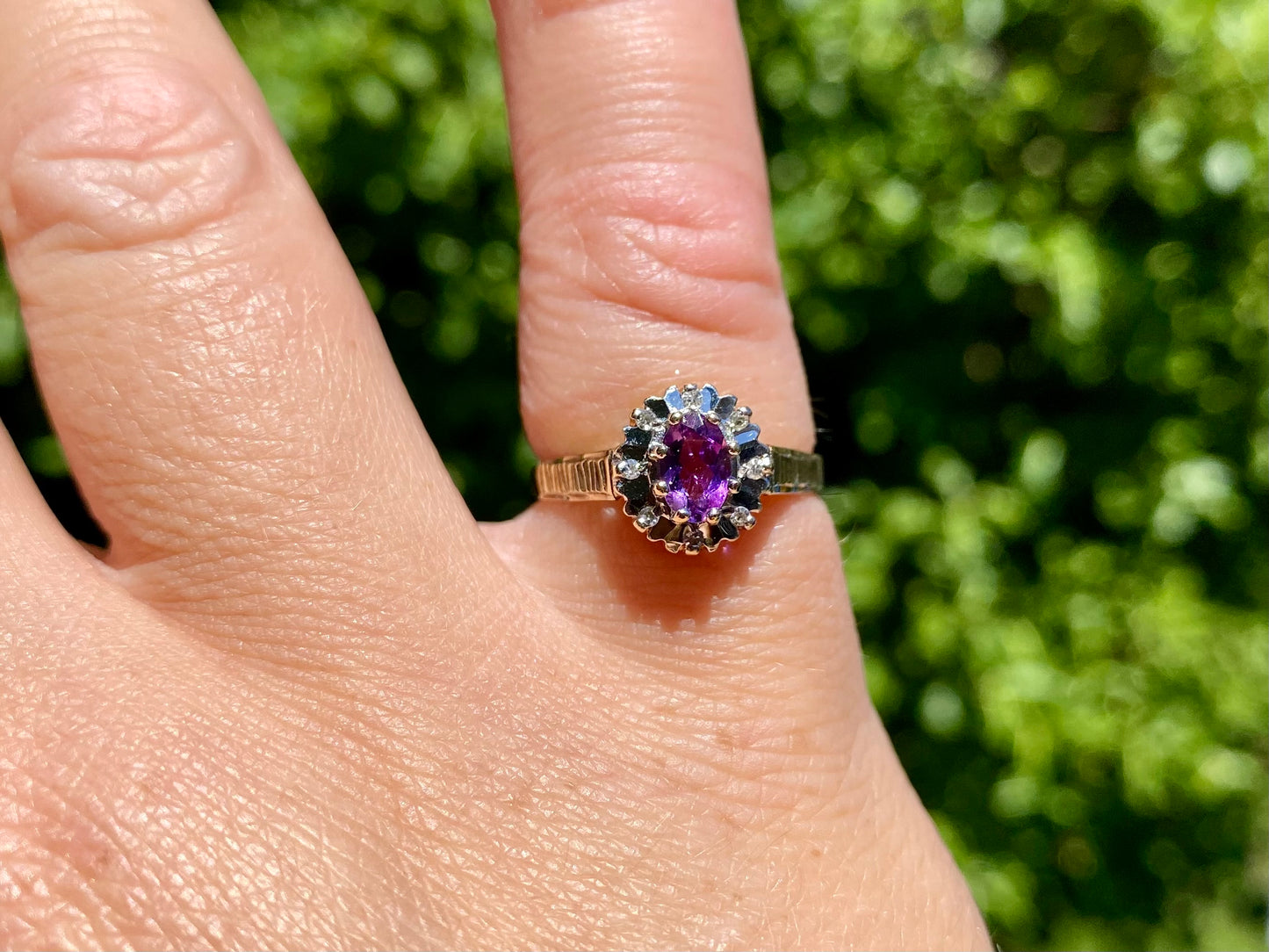 9ct Gold Amethyst & Diamond Ring