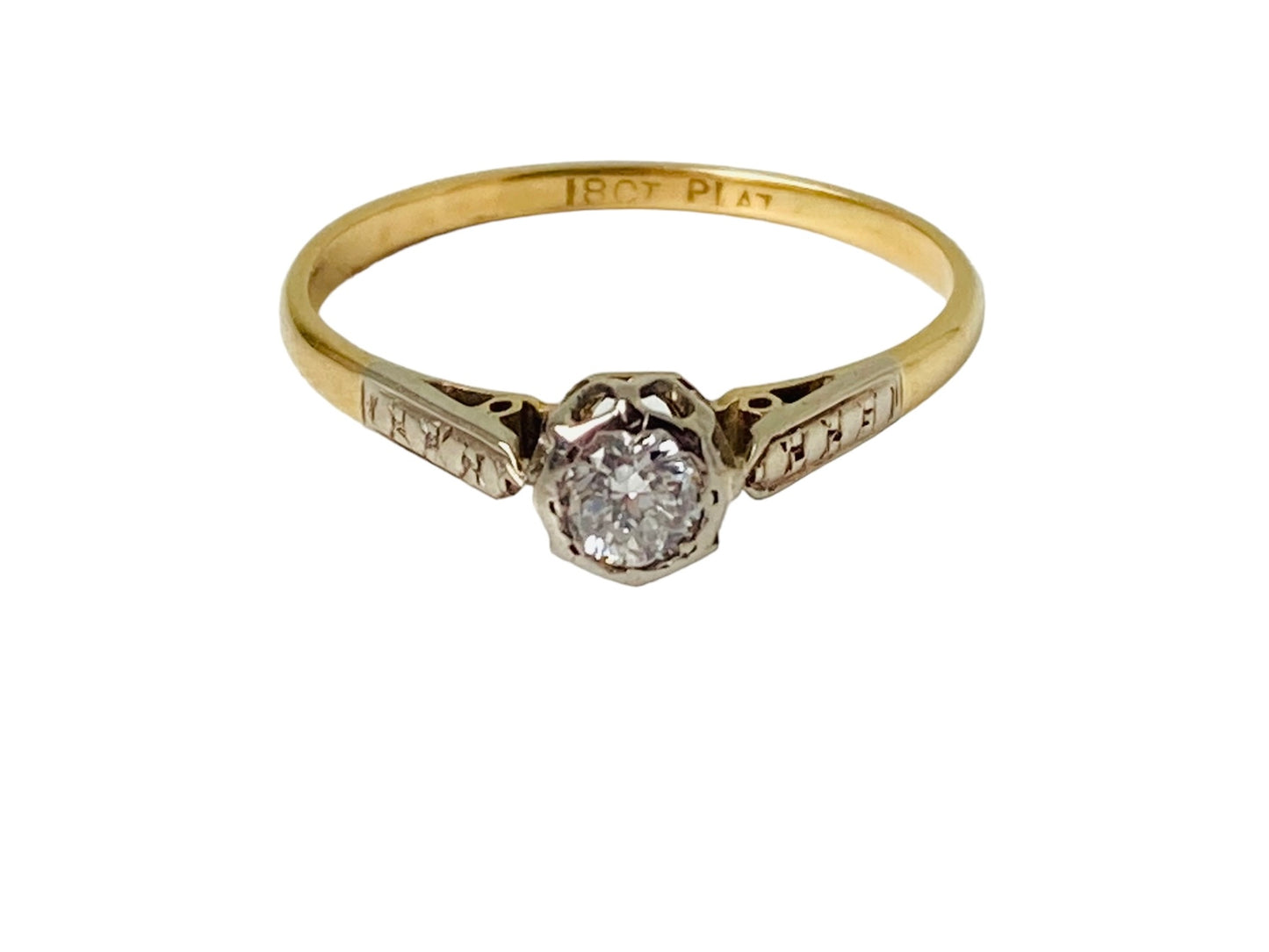 Antique 18ct Gold Diamond Ring