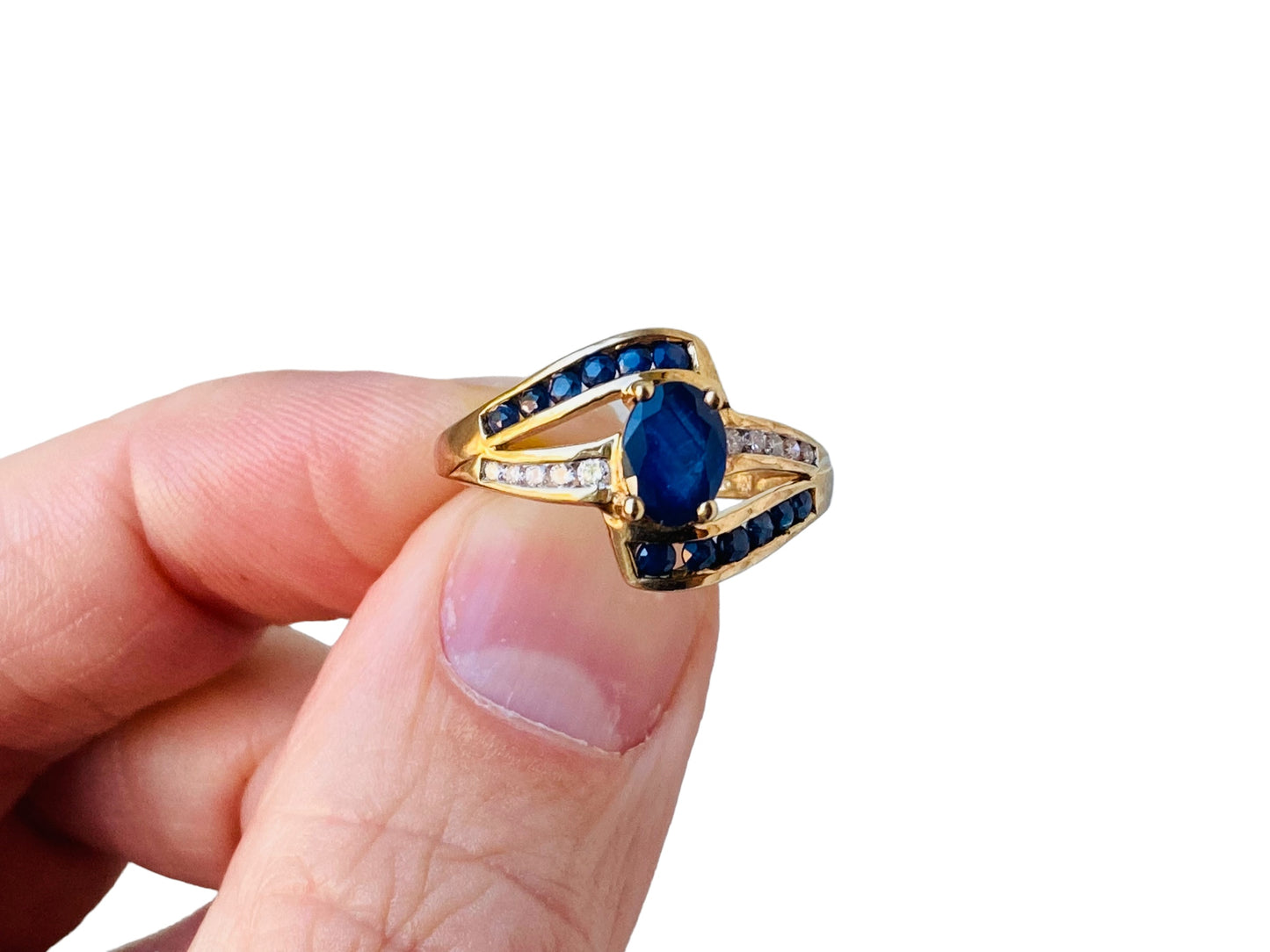 9ct Gold Sapphire & Diamond Ring