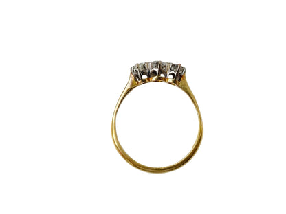 Vintage 18ct Gold Three-Stone Diamond Ring