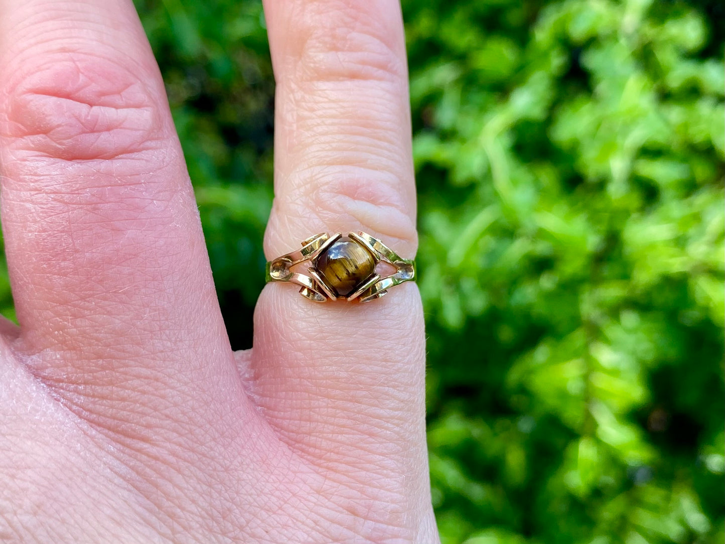Vintage 9ct Gold Tigers Eye Ring